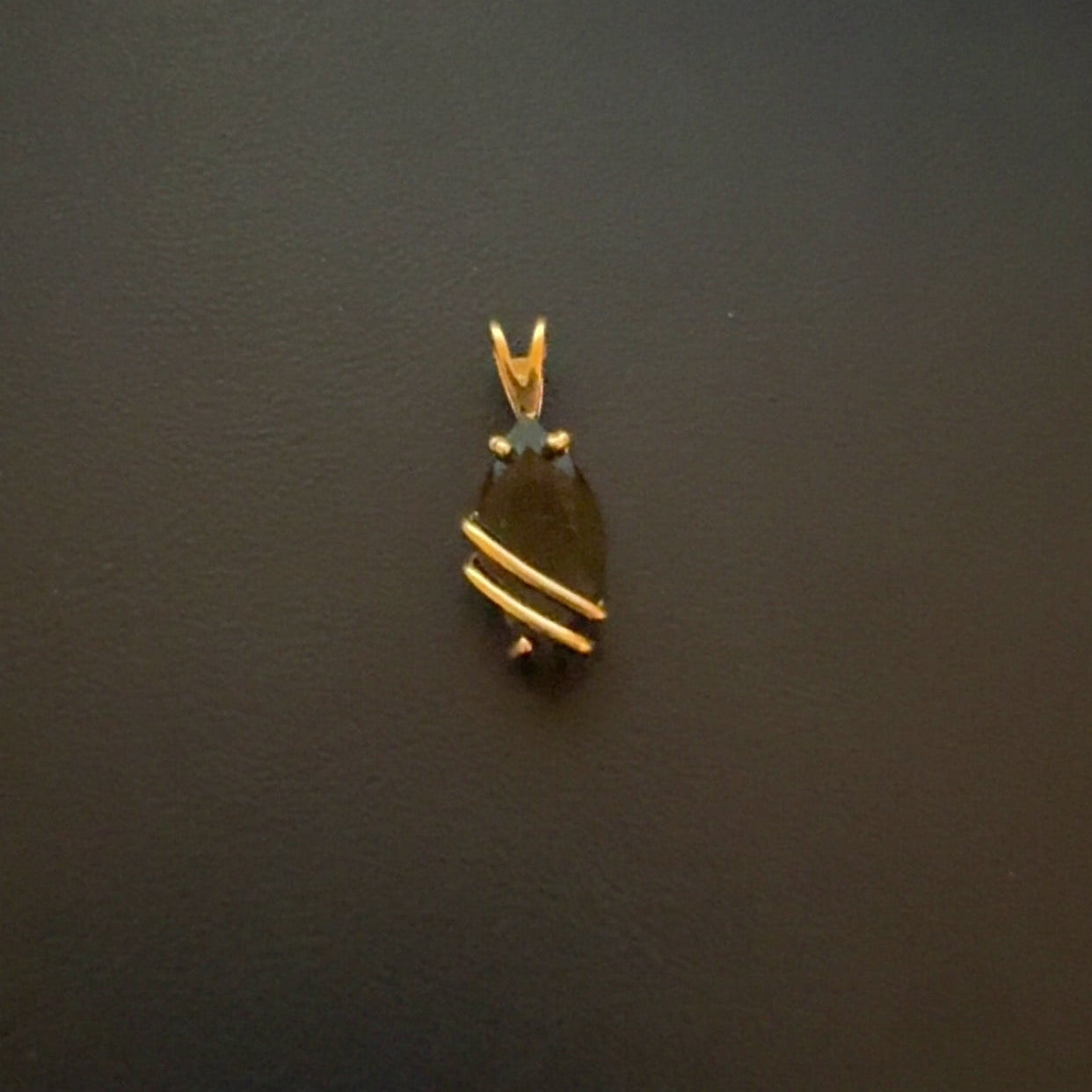 10k Gold and Black Onyx Pendent Only